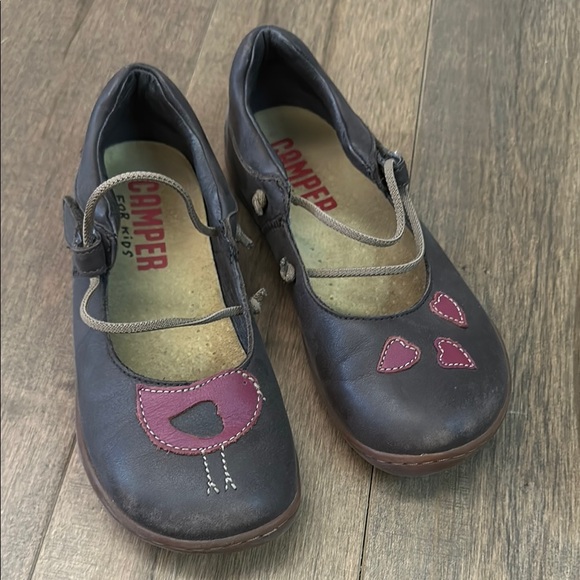 Camper Other - Camper Brown and Pink Dress Shoes size 3 (34)